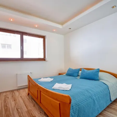 Silvaner Am By Interhome דירה Świnoujście