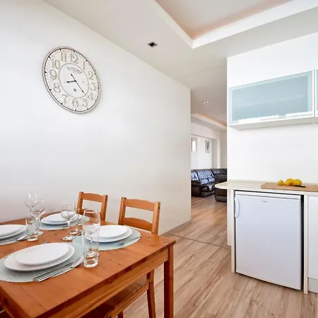 Silvaner Am By Interhome דירה Świnoujście