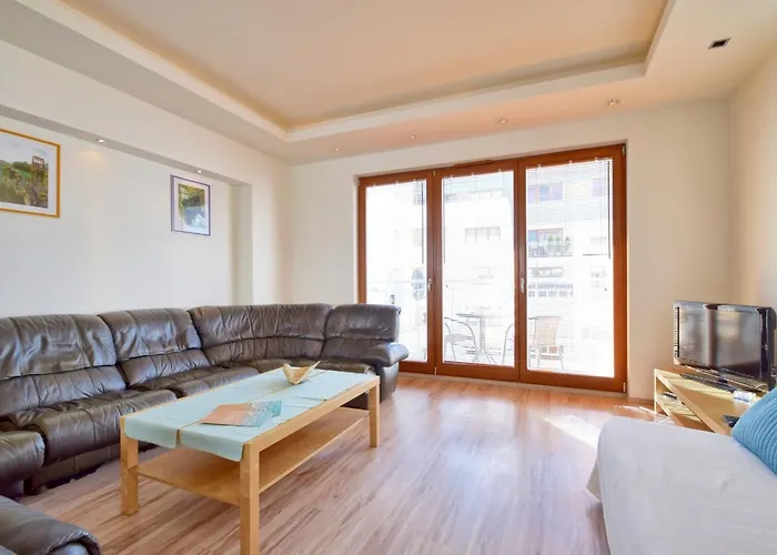 Silvaner Am By Interhome דירה